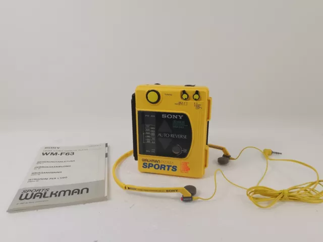 Vintage Sony Walkman Sports WM-F63 Auto Reverse FM/AM Stereo Cassette Player