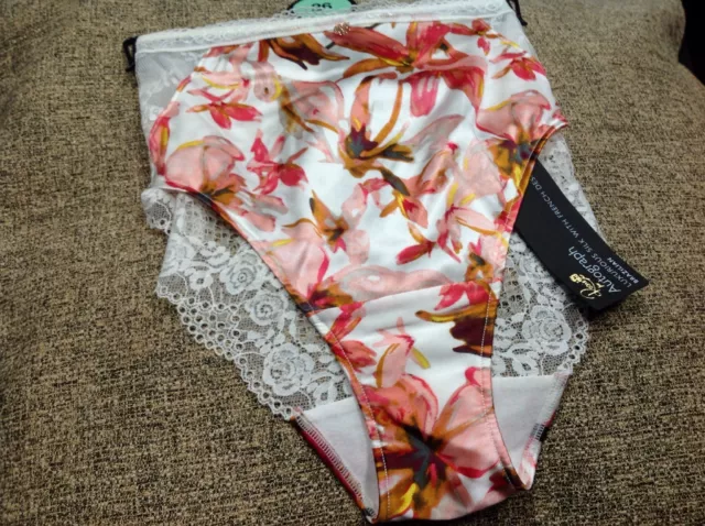 Nuevo Con Etiquetas  Uk 26 M&S Rosie Autógrafo Crema Mezcla Seda Lux Brasilanas Knickers Precio De Venta Sugerido Por El Fabricante £ 12.50 2