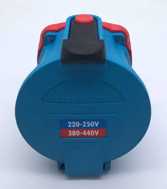 Marechal 6164017 DSN 6 Socket Outlet 3P+N+E 63A 440V AC Size 3 Poly Blue