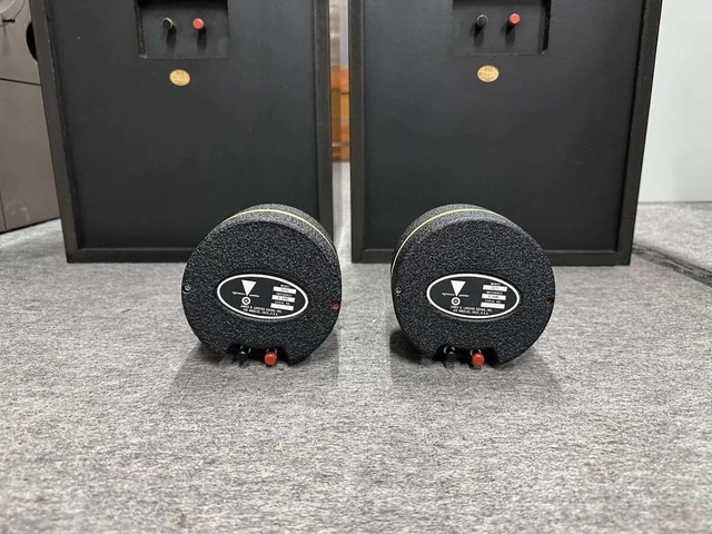 ♪JBL☆D-175 /16 OHM /初期型 /1本のみ ♪JBL☆D-