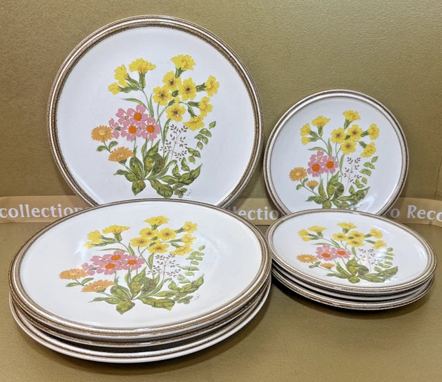 MIKASA DINNER Salad Plates Natures Gallery Fresh Bouquet 1970's