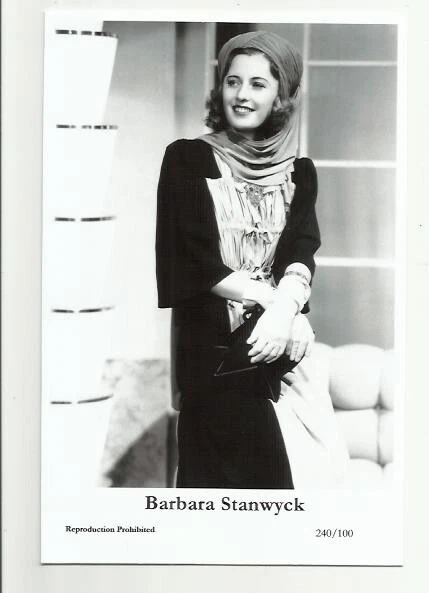 (Bx30) Barbara Stanwyck Swiftsure Photo Postcard (240/100) Filmstar Pin Up