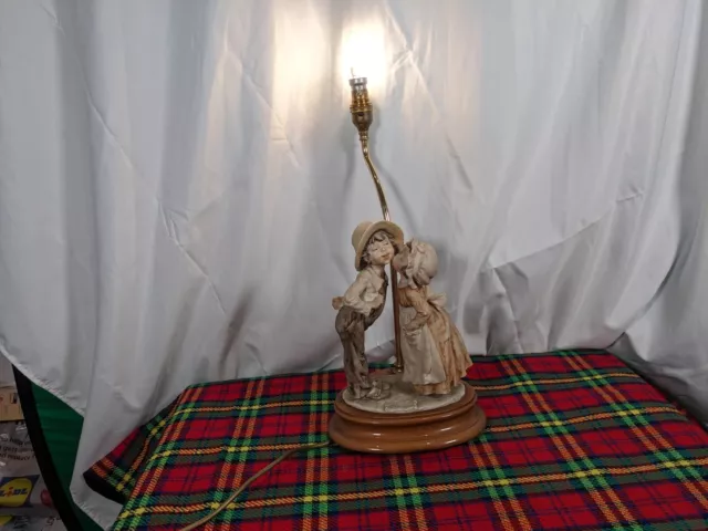 Florence Guiseppe Armani Figurine Lamp Rare Shy Kiss 1982 Florence