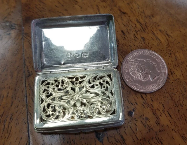 1824 Antique Silver Vinaigrette Box. Made By John Bettridge. Snuff LJ128