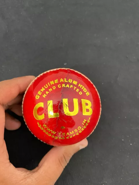 Cuero Rojo Pelota Cricket Senior Cosida a Mano Partido Calidad Juego De 4 Piezas