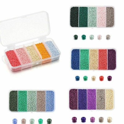 VUENICEE 5000 Pezzi Perline Colorate Braccialetti Lettere Kit,Perline Vetro di 3mm Pony Perline con 14 Colori Kit per Bracciale Collana Gioielli Fai da Te 