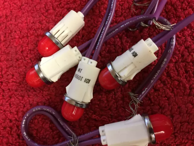 1090A1 Industrial Devices Red Indicating Lamp With Leads 28V 1 Watt 5 Pcs