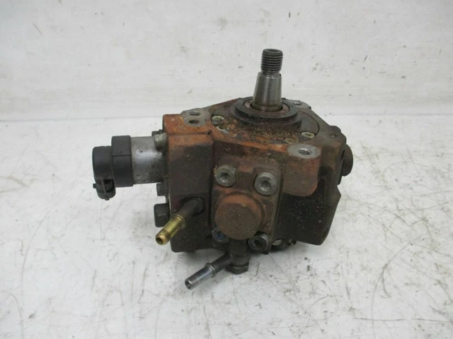 Pompe à Injection Pour Renault Mégane Coupé 1.9 DCi 105cv (année 2003 Environ) - Pièce D'occasion