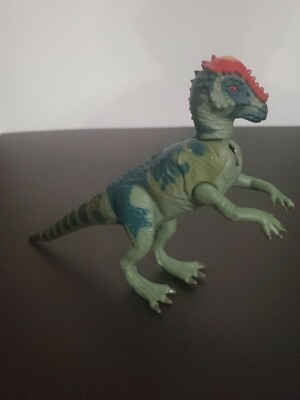 dinosaur with ram head