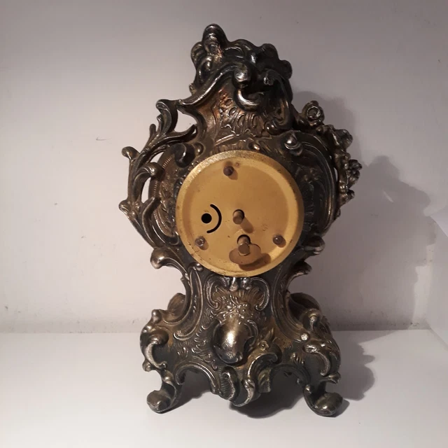 Orologio In Ottone  O Bronzo..antico Marca Mercedes... 3