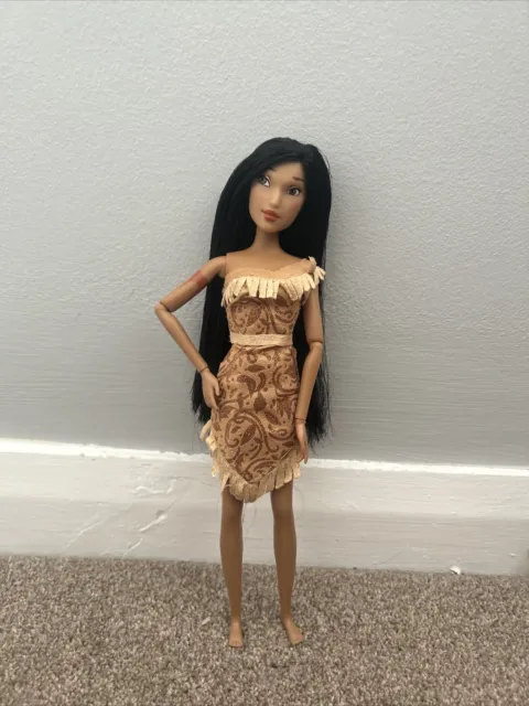 Rare Pocahontas Disney Store Princess Toy 12" Tall Doll Action Figure