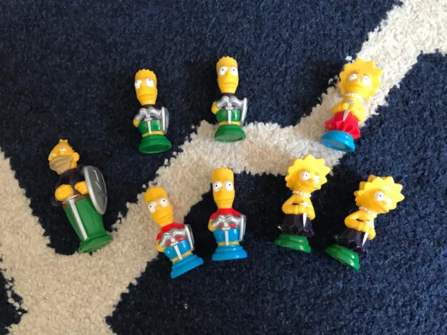 Small the Simpsons figures or replacement chess pieces grandpa Lisa Bart