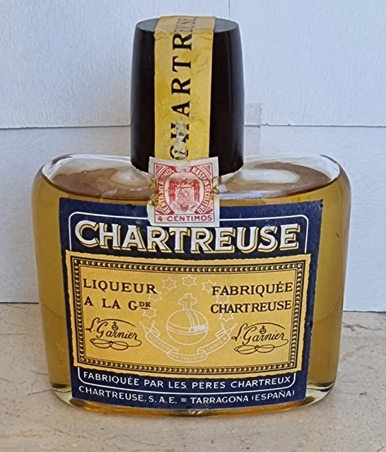 Petaca Chartreuse Tarragona, amarillo seisenta  Impecable.