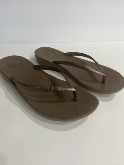Fitflop Women's Iqushion Sandal Size 8 Thong Slide Flip Flop Brown Rubber Beach