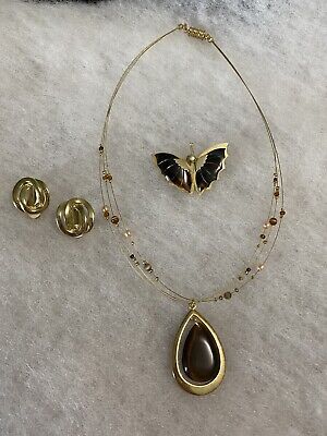Brown/ Gold Tone Set W/ Wire Type Necklace & Pendant W/ Butterfly Pin & Earrings