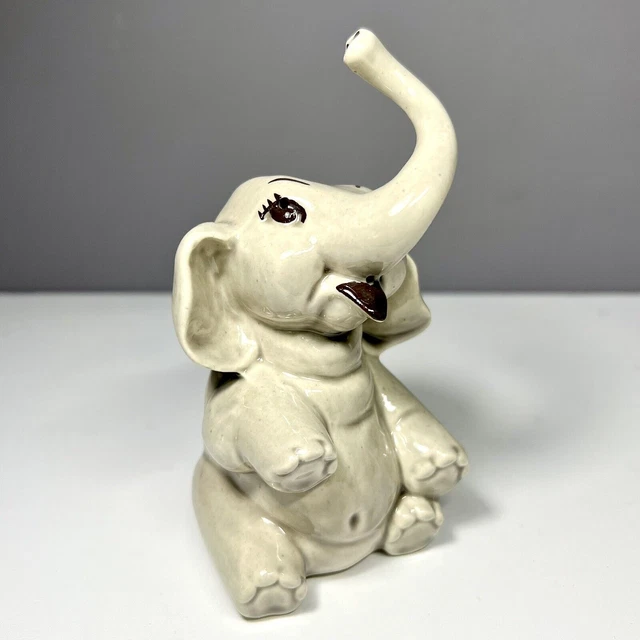 Vintage Ceramic Arts Studio Madison WI Ceramic Elephant Salt Shaker Vintage Ceramic Arts Studio Madison WI Ceramic Elephant Salt Shaker