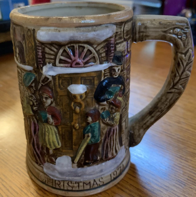 Collectors Limited Edition Embossed Christmas Carol Mug 1974