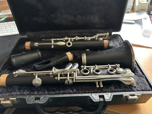 Clarinet With Hard Case