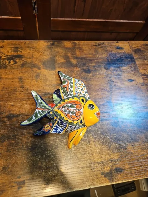 TALAVERA Mexican Pottery Tropical Fish Hand Painted Wall Hanging #T15