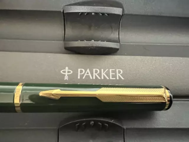 Parker Lápiz Pluma Fuente Rialto Laca Verde Inglés En Cartucho Escribe