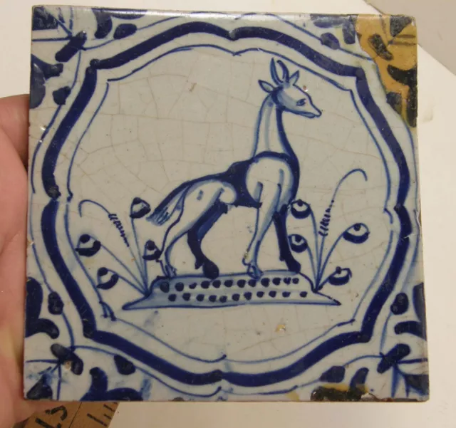 ANTIQUE 18th CENTURY DUTCH DELFT BLUE HAND PAINTED GIRAFFE TILE