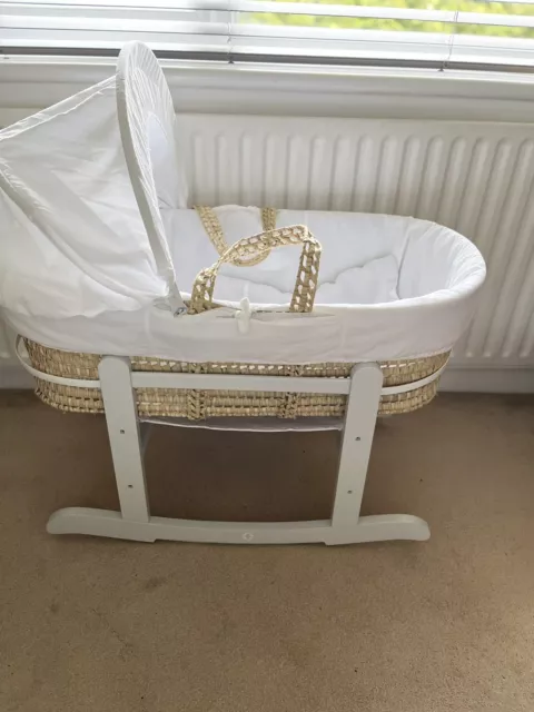 Moses basket and Rocking stand