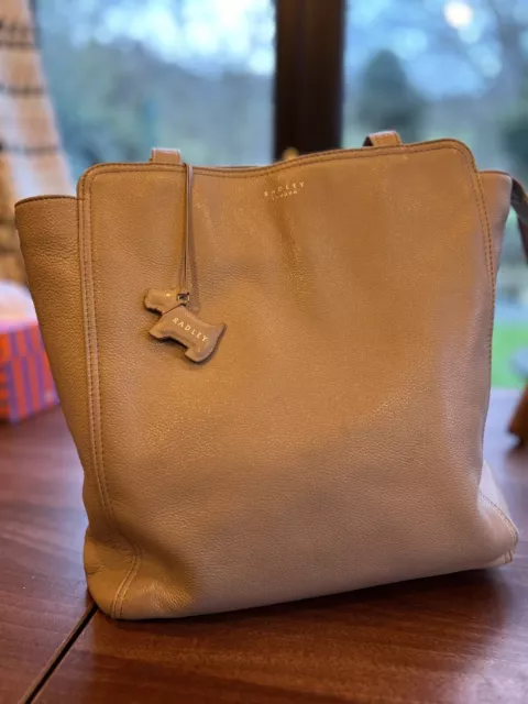 Radley upper sales street bag