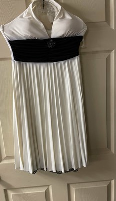 womens Medium SPEECHLESS Ivory Halter Dress Marilyn Monroe Sexy Midi Prom Evenin