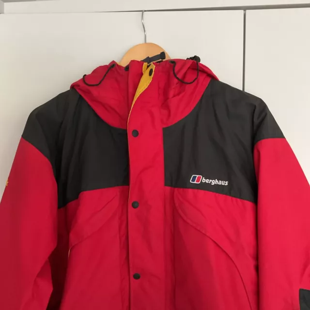BERGHAUS MENS COAT RN 101568 Red Size XXL 56.00 PicClick UK