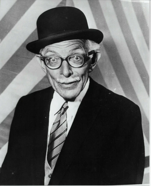 Batman 66 Alan Napier    Alfred The Butler 8X10 Photo