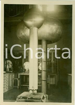1940 PARIS (F) Mostruoso generatore del Raggio della Morte *Fotografia