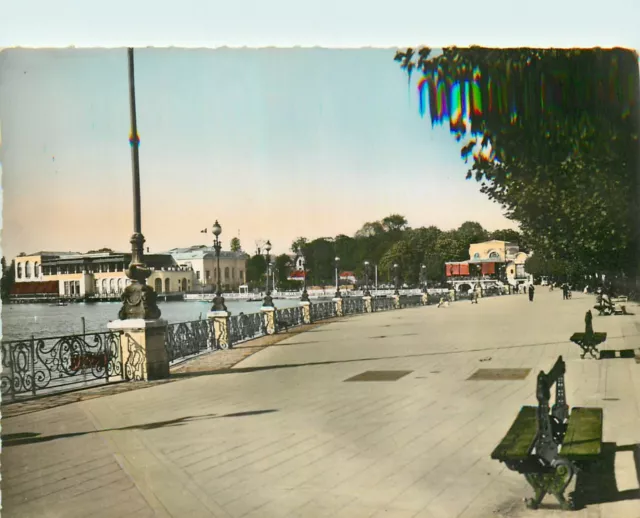 ENGHIEN LES BAINS the jetty promenade et casino