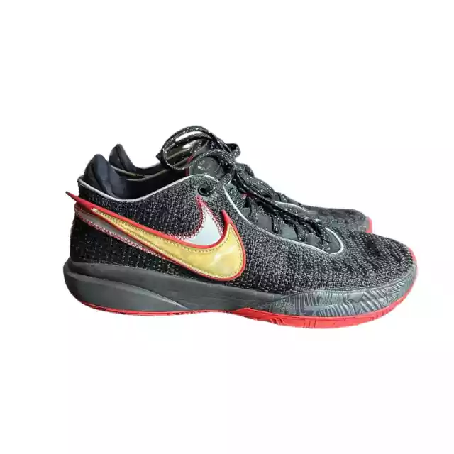 Nike Lebron 20 XX ""Trinity"" Negro Universidad Rojo DJ5423-001 Talla 10