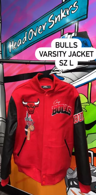 Pro Standard Chicago Bulls Triple Red Varsity Jacket BCB655332-3RD - L
