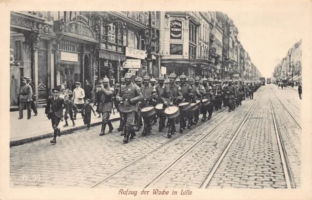 Carte Postale Militaire Allemand Troupes Marching Par Lille