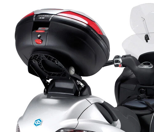 Portapacchi Per Borse per Moto kappa KR134 Piaggio MP3 125 250 M.Monokey Piastra