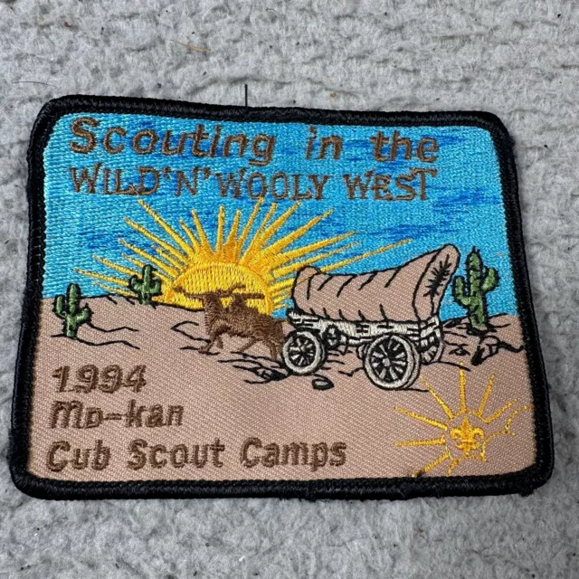 Boy Scout Scouting in the WilD'N WOOLY WEST 1994 Mo-kan Cub Scout Camps Patch