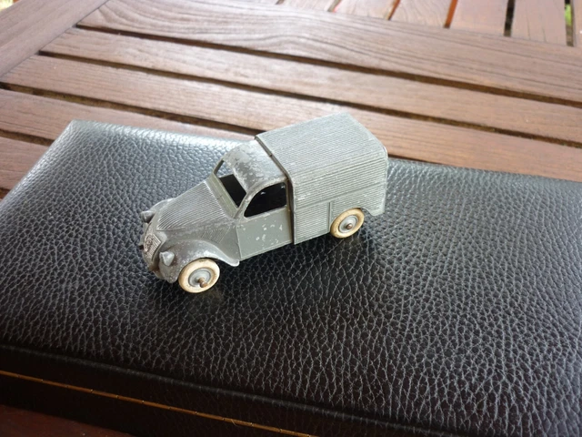 Camionnette 2CV Citroën JRD - Modèle Ancien D'origine - Occasion - Collection Miniature