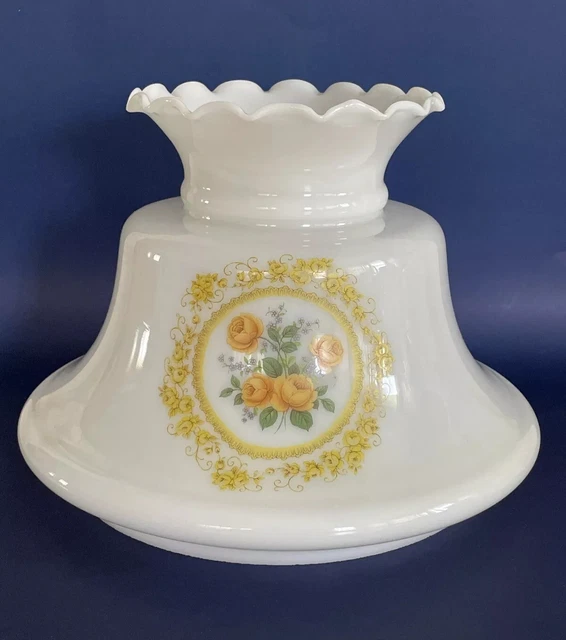 Vintage 10" Fitter GWTW Yellow Rose Wreath Glass Oil Or Electric Lamp Shade