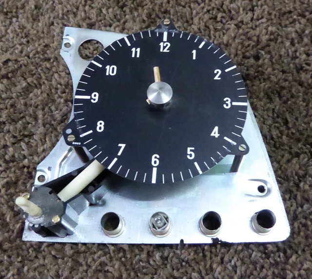 1975-1985 Mercedes W123 Dash Gauge Cluster VDO Clock OEM
