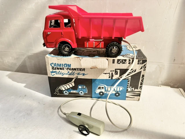 Découvrez le plus gros camion-benne du monde