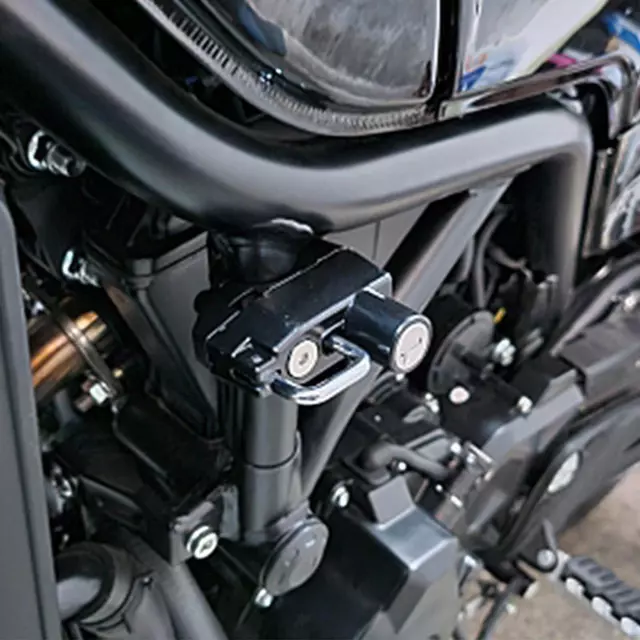 Lucchetto con serratura a chiave di sicurezza per casco da moto per manubrio 3