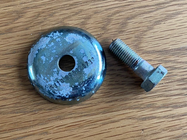 CLANSMAN MILITARY LAND Rover Atu Wing Box Mounting Bolt And Washer £9. ...