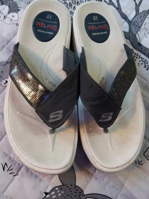 SKECHERS TONE UPS Candy Bar Sequined Flip Flop Mule Sandals Fits