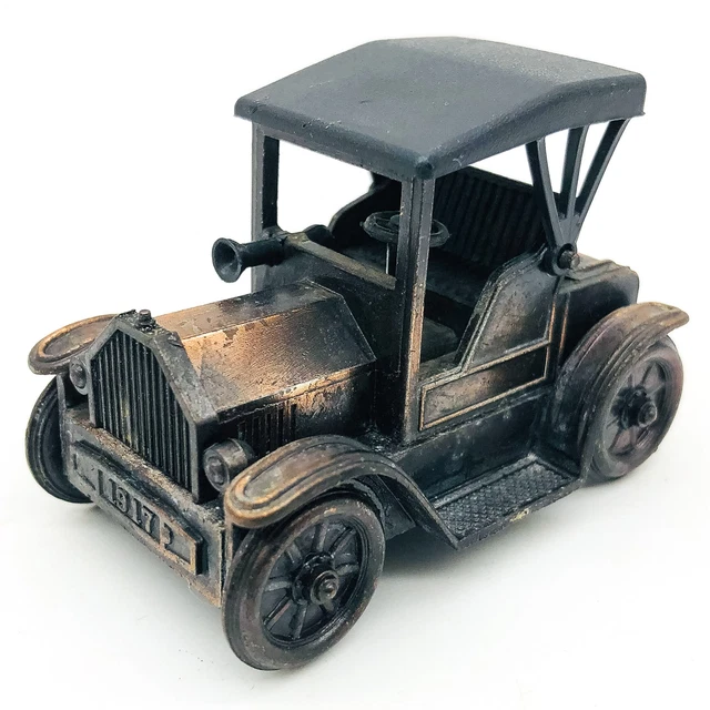 VINTAGE BRONZE FORD Model T Car 1917 Pencil Sharpener Paperweight Cast