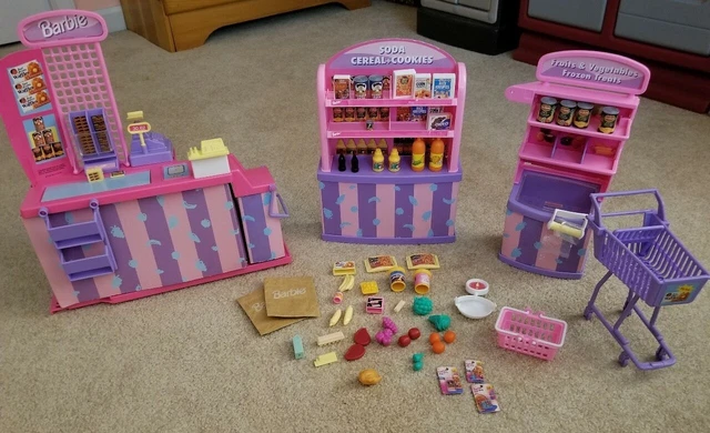 1994 BARBIE SO Much To Do Super Market Grocery Store Playset