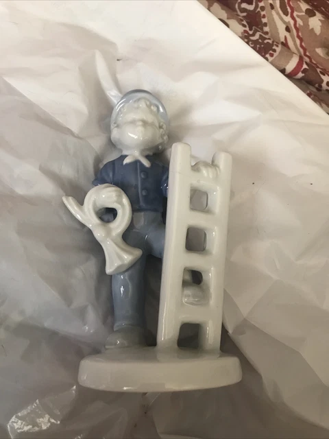 Vtg Gerold Porzellan Bavaria Boy W/Ladder Figurine