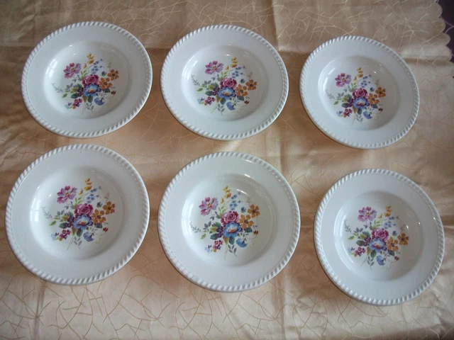Lot De 6 Assiettes Creuses Décor Fleurs Rouges - Céramique - Occasion TBE