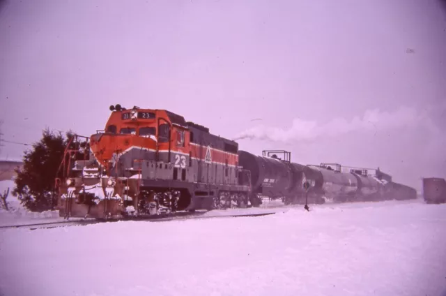 Duplicate Railroad Train Slide BANGOR & AKOOSTOOK GP-7  #23  MILO,MAINE 1999