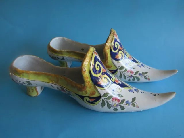 PAIRE de CHAUSSURES SABOT faïence XIXe DELFT DESVRES boulogne décor rouen